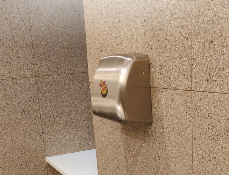 Paper-Towel-Dispenser-1